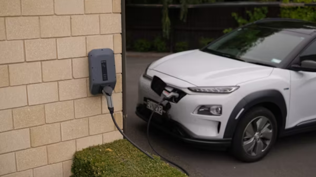 An electric vehicle owner walked outside to discover this nightmare situation